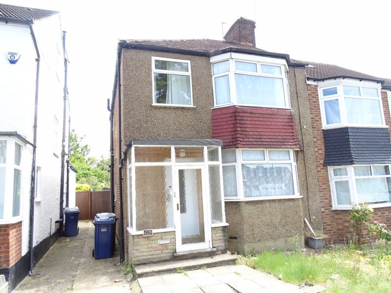 3 bed semidetached house for sale in Sherrards Way, EN5 Zoopla