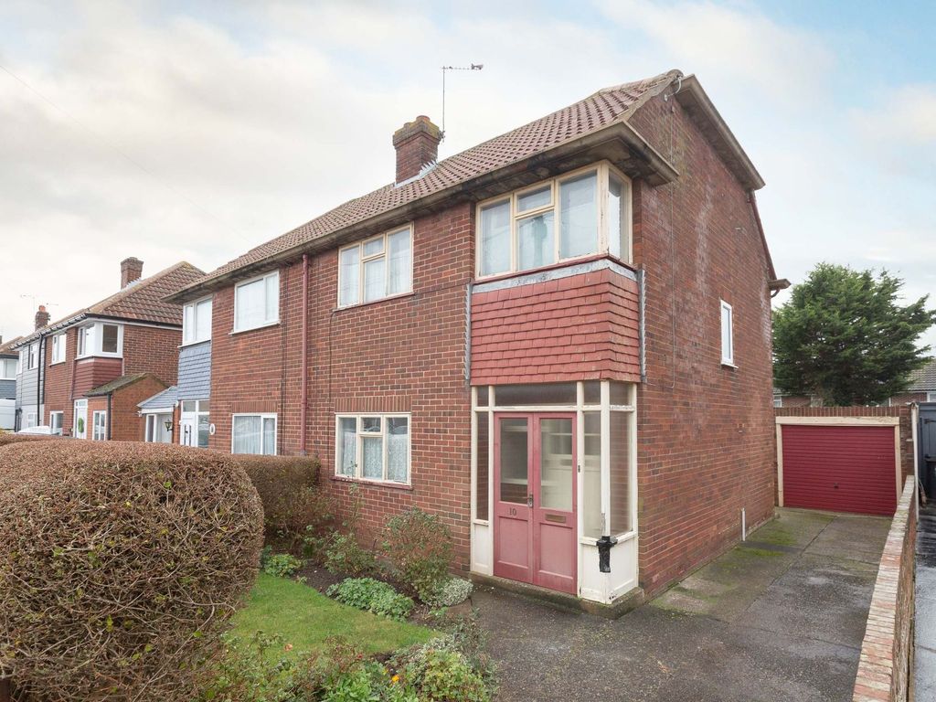3 bed semidetached house for sale in Albert Road, Broadstairs CT10, £