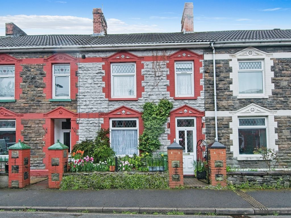 4 bed terraced house for sale in Nant Y Dall Avenue, Rhydyfelin