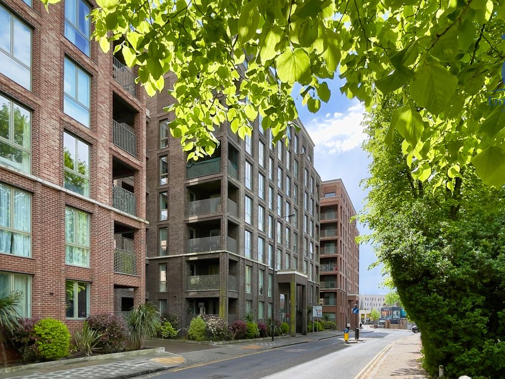 2 bed flat to rent in Bellow House, Gayton Road, Harrow HA1 Zoopla