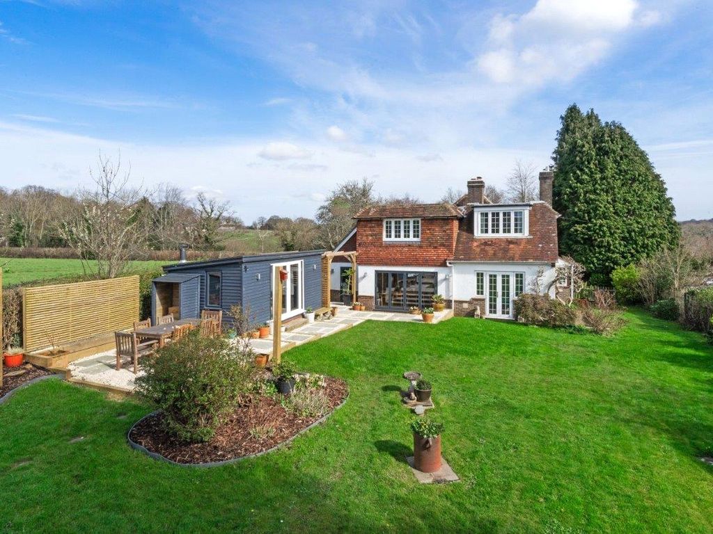 4 bed detached house for sale in Wadhurst Road, Frant TN3, £1,050,000