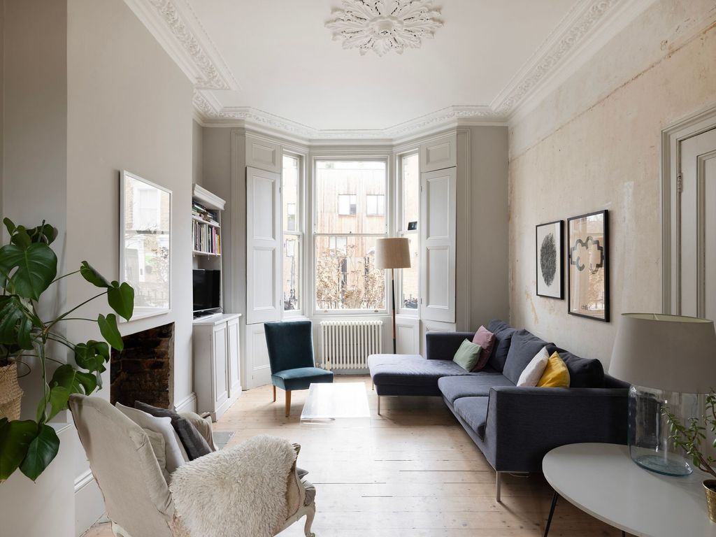 4 bed terraced house for sale in St. John's Church Road, Hackney E9, £