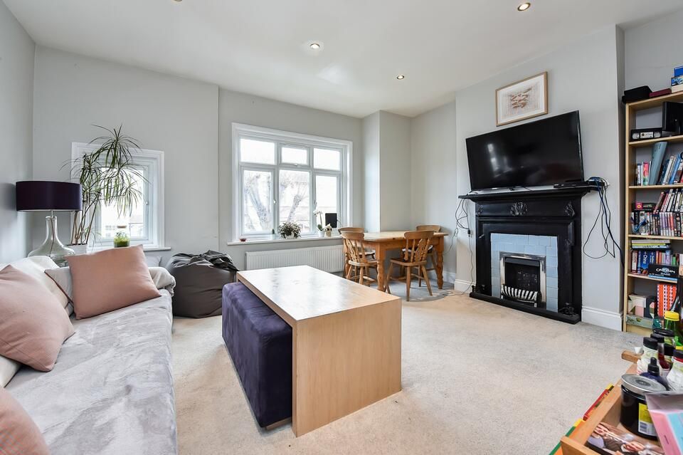 Gassiot Road, London SW17