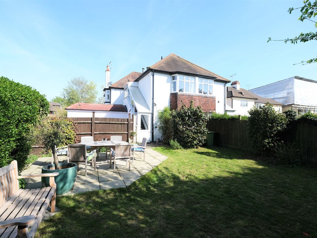 3 bed for sale in Sevenoaks Road, Farnborough, Orpington BR6