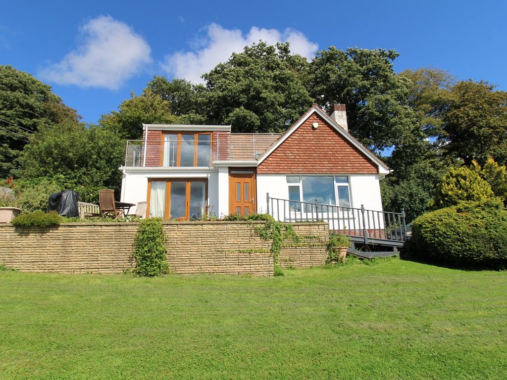 3 bed detached house for sale in Pilton West, Barnstaple EX31, £475,000