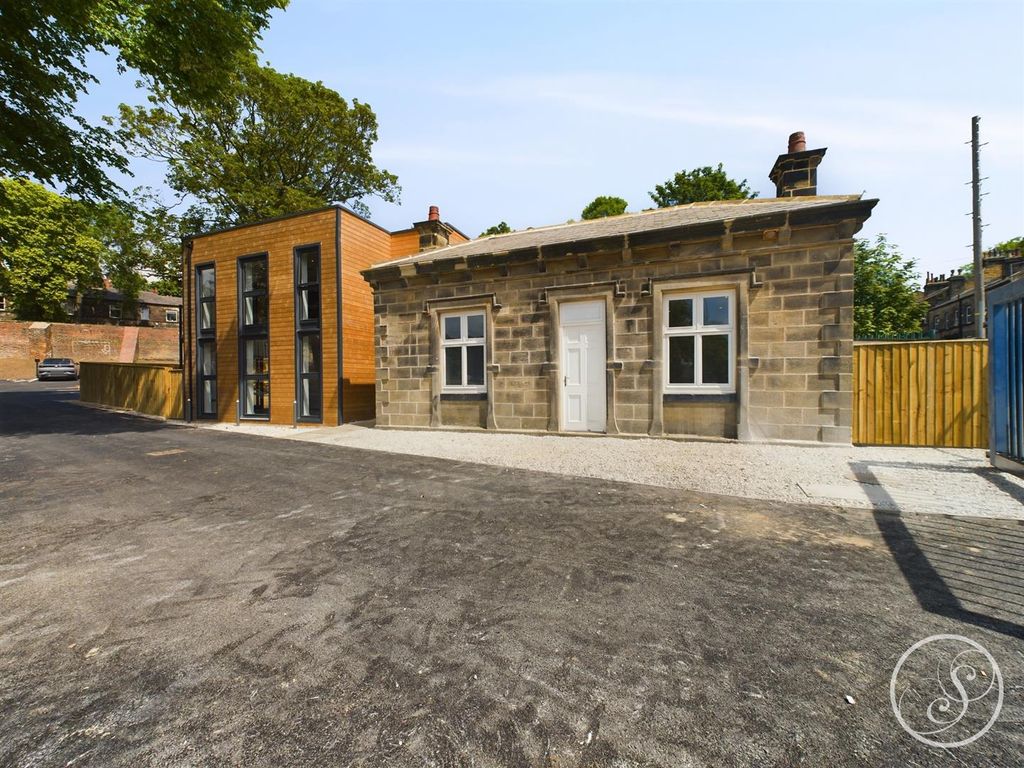 New home, 3 bed detached house for sale in Rose Court, Victoria Road, Headingley, Leeds LS6 Zoopla