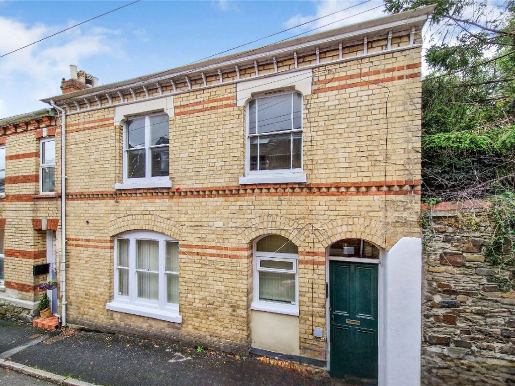 1 bed flat for sale in Richmond Street, Barnstaple EX32, £100,000 Zoopla