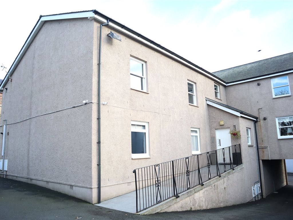 2 bed flat for sale in St. Leonard Street, Lanark, South Lanarkshire