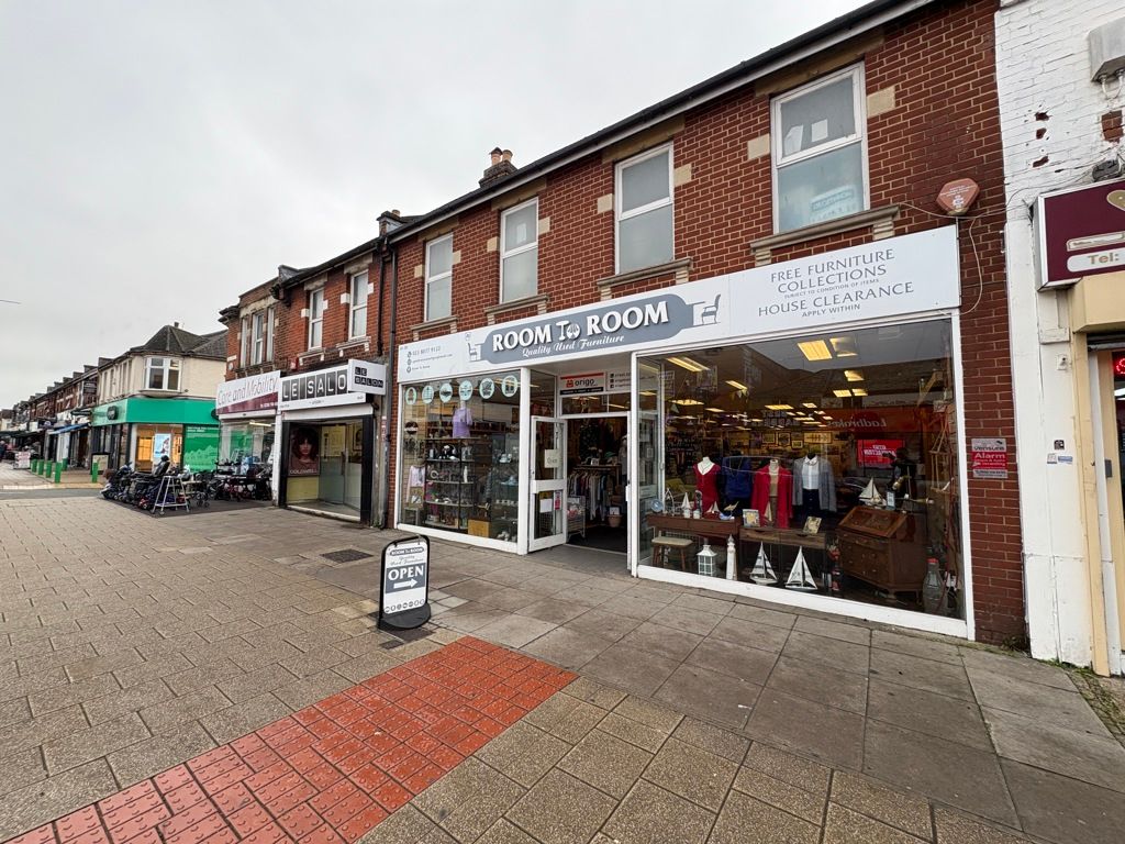Shirley High Street, Southampton, Hampshire SO15, Retail premises to
