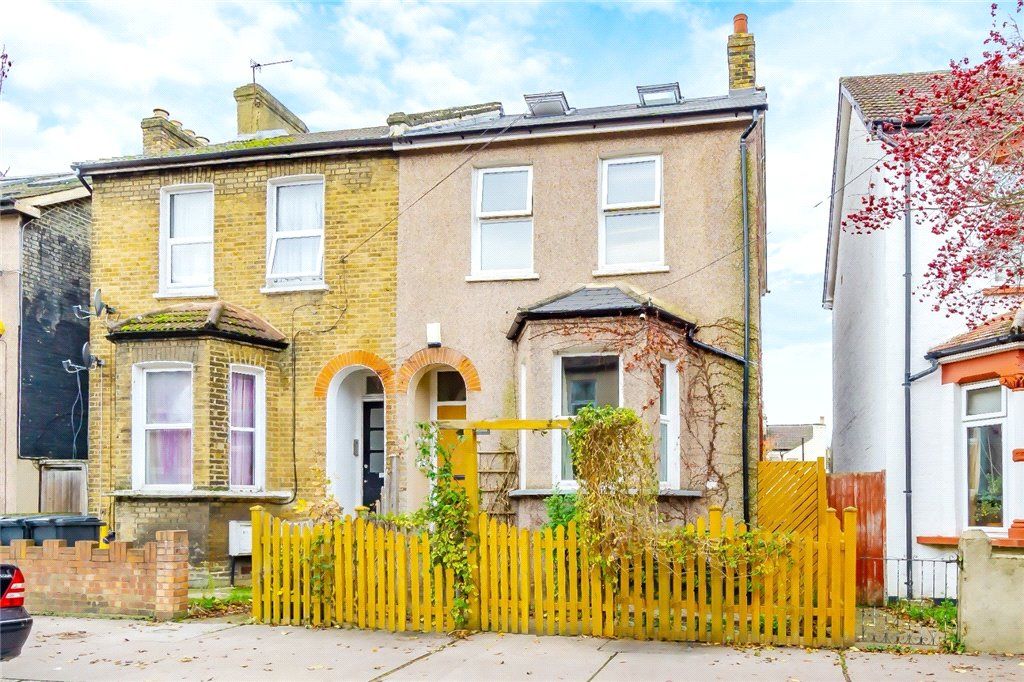 5 bed semidetached house for sale in Alexandra Road, Croydon, Surrey