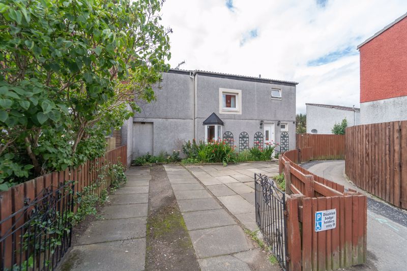 4 bed terraced house for sale in Moncrieff Way, Knightsridge