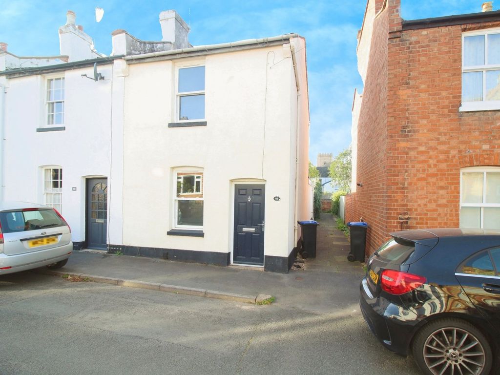 2 bed end terrace house for sale in Waterloo Street, Leamington Spa
