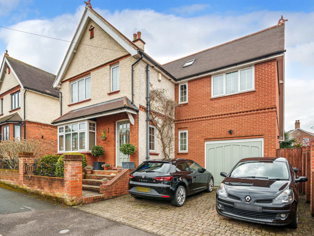 4 bed detached house for sale in Bray Road, Guildford, Surrey GU2 Zoopla