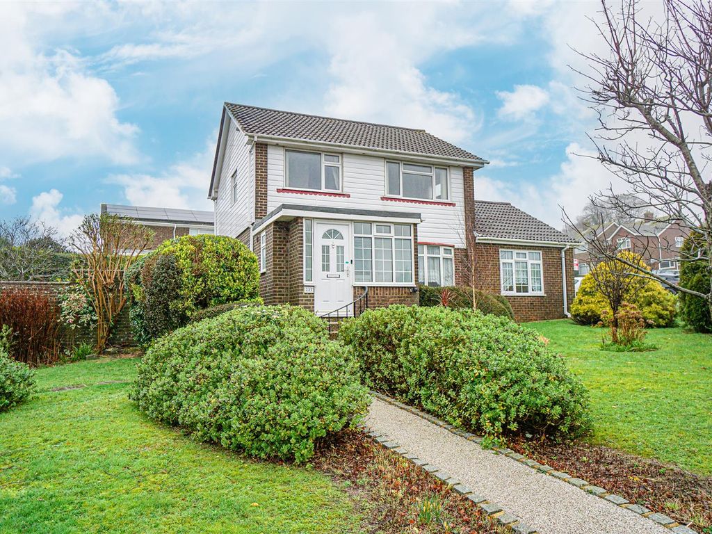 3 bed detached house for sale in Little Ridge Avenue, St. LeonardsOn