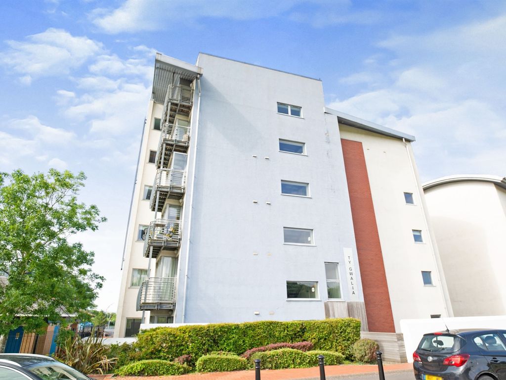 Pierhead View, Penarth CF64  