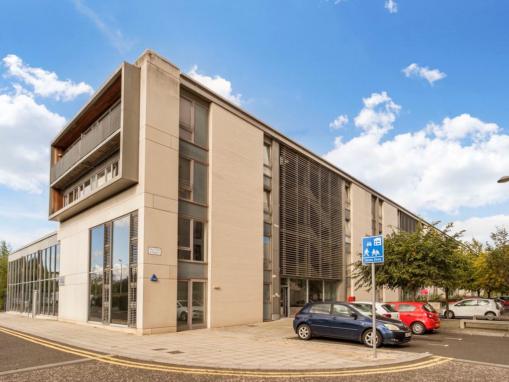 7/12 Saltire Street, Granton EH5