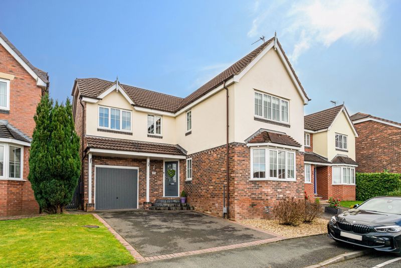 4 bed detached house for sale in 17 Douglas Close, Blackburn BB2 Zoopla