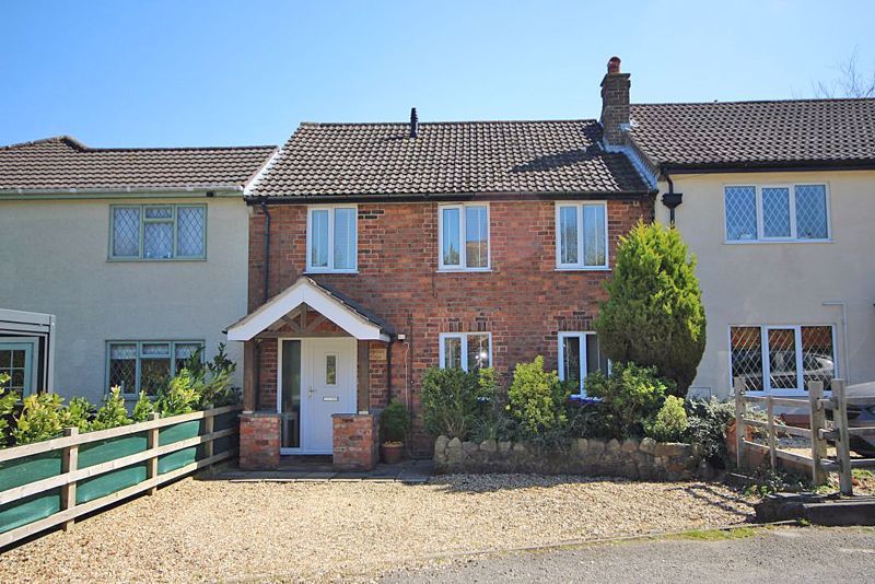 2 bed cottage for sale in Pinfold Lane, Little Cawthorpe, Louth LN11, £