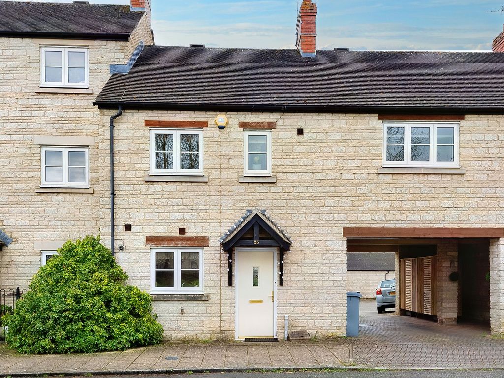 2 bed terraced house for sale in Campion Way, Witney OX28 Zoopla