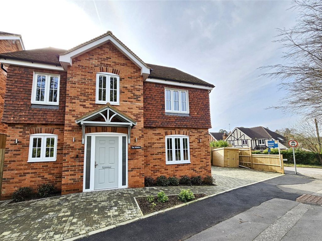 New home, 5 bed detached house for sale in Headley Down, Bordon