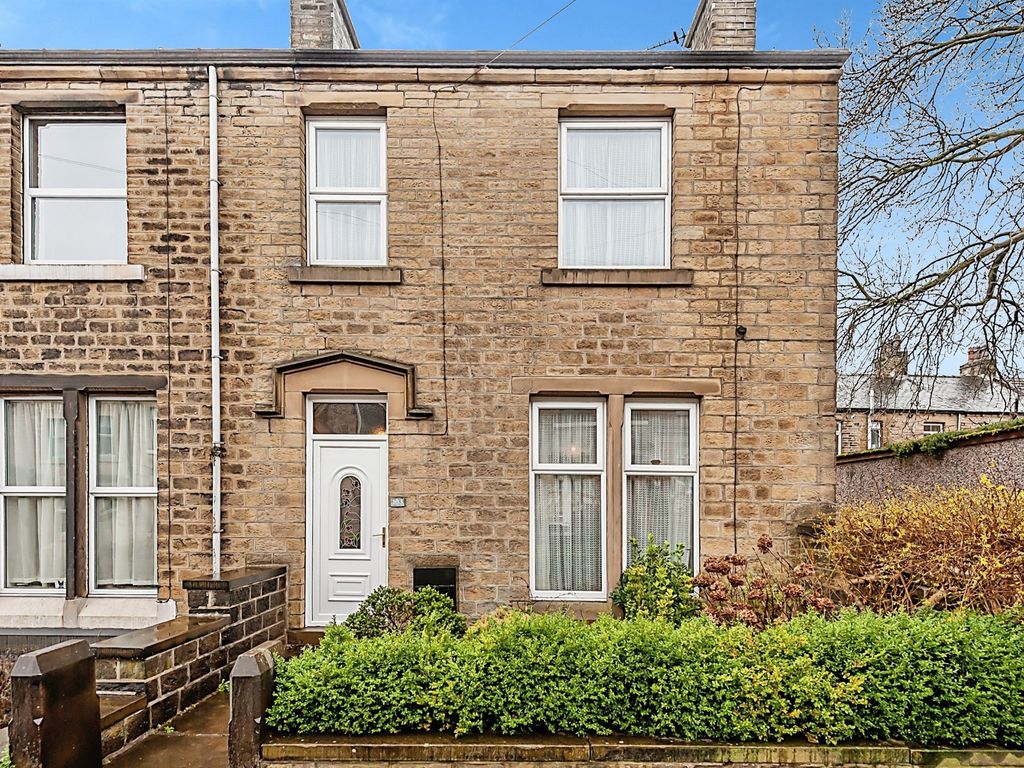 3 bed end terrace house for sale in Scar Lane, Milnsbridge