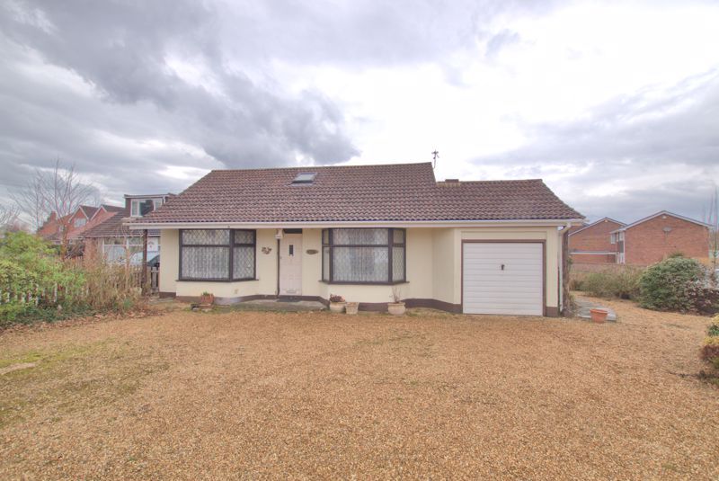 3 bed detached bungalow for sale in Highlands Road, Fareham PO15 Zoopla