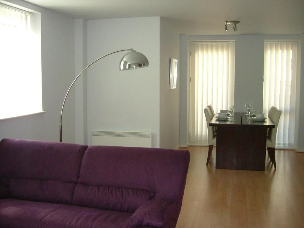 2 bed flat to rent in The Helmsley, Aspect 14, Elmwood Lane, Leeds LS2