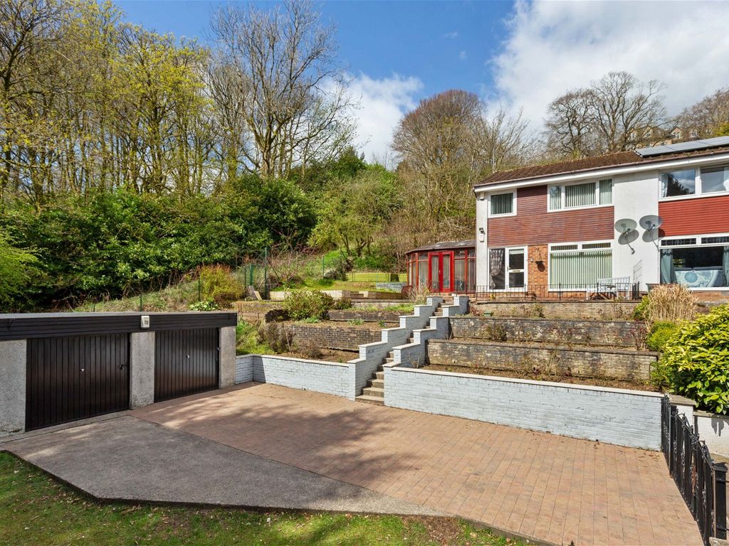 3 bed semidetached house for sale in 3 Manse Place, Bathgate EH48, £