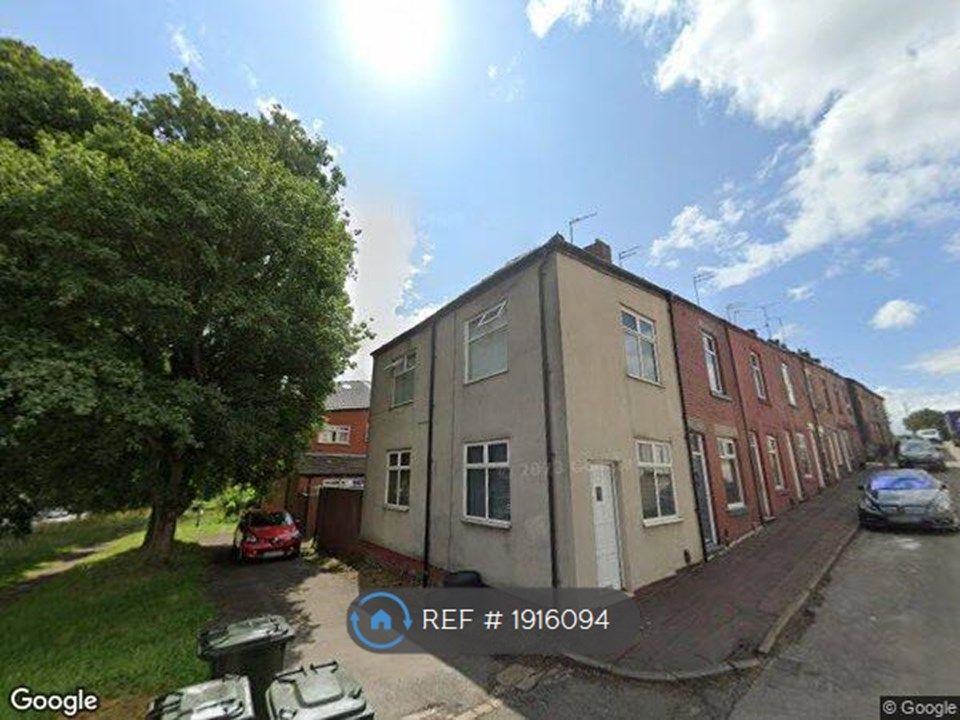 2 bed end terrace house to rent in Fielding Street, Middleton, Manchester M24, £925 pcm Zoopla