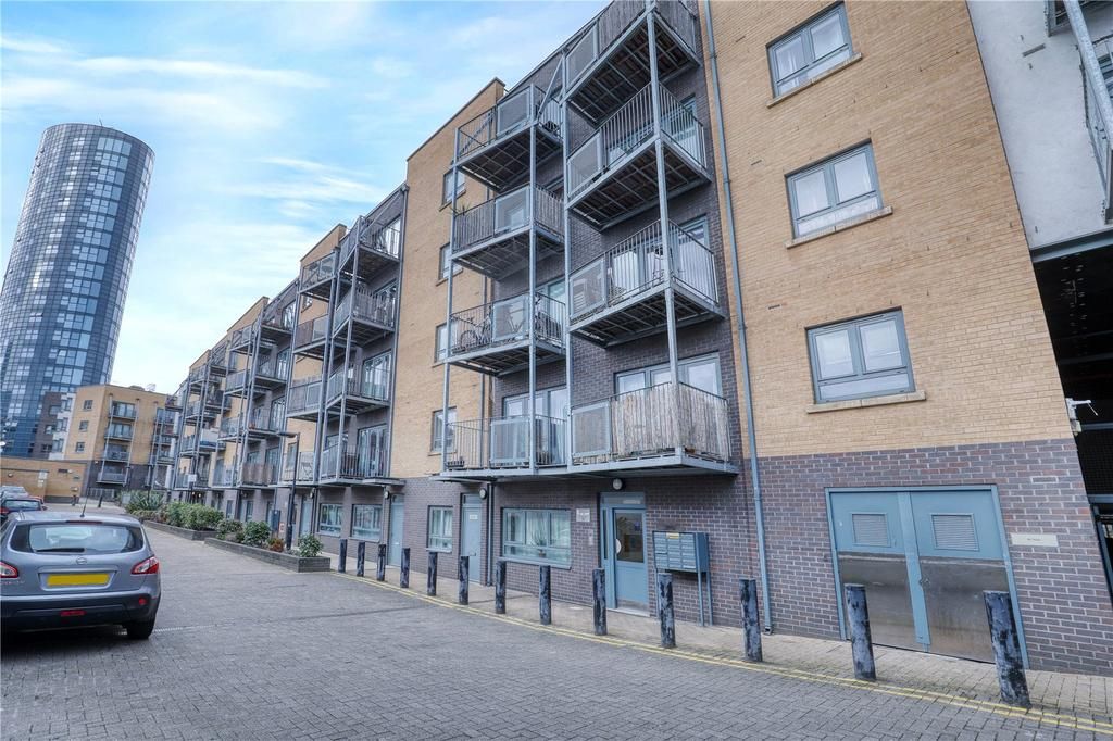 1 bed flat to rent in Grove Crescent Road, Stratford, London E15 Zoopla