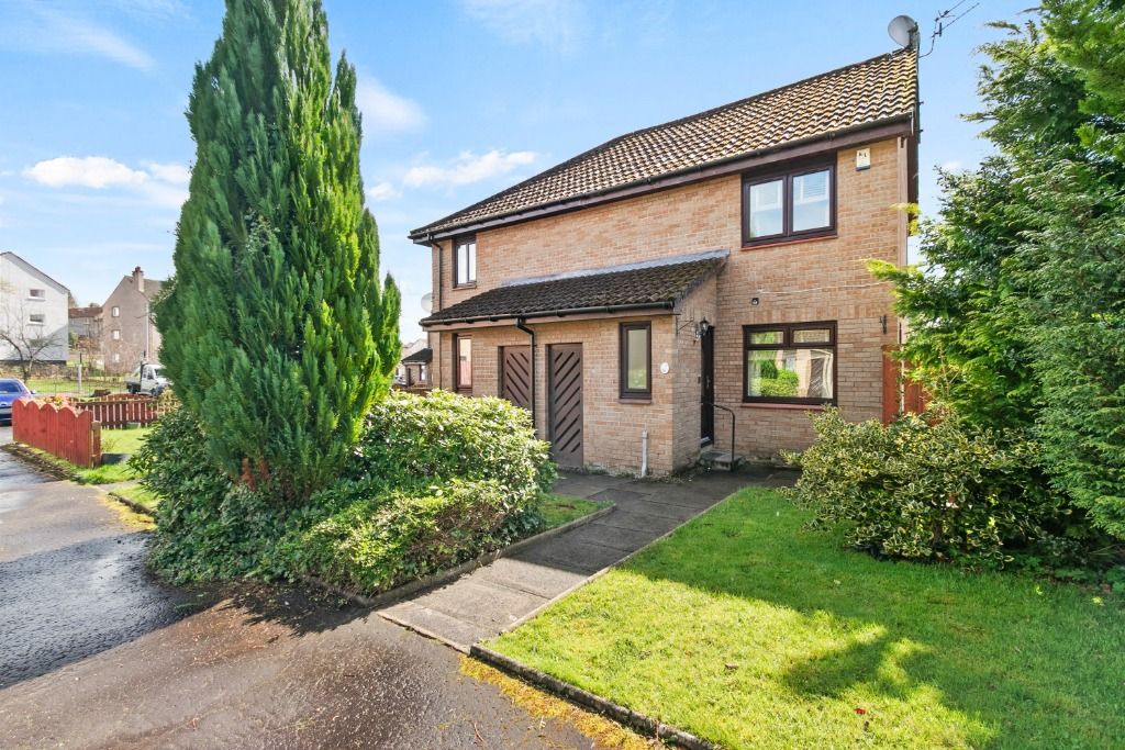 2 bed terraced house for sale in Pinewood Court, Dumbarton, West