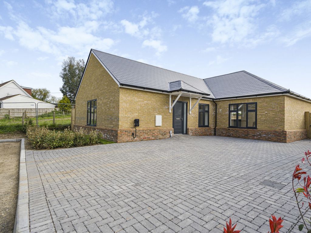 New home, 3 bed bungalow for sale in Chequers Road, Minster On Sea