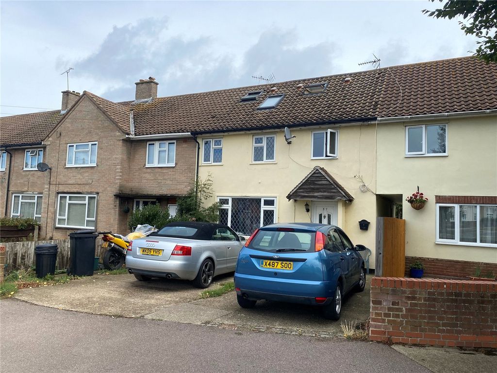 6 bed terraced house for sale in Gloucester Avenue, Colchester CO2 Zoopla