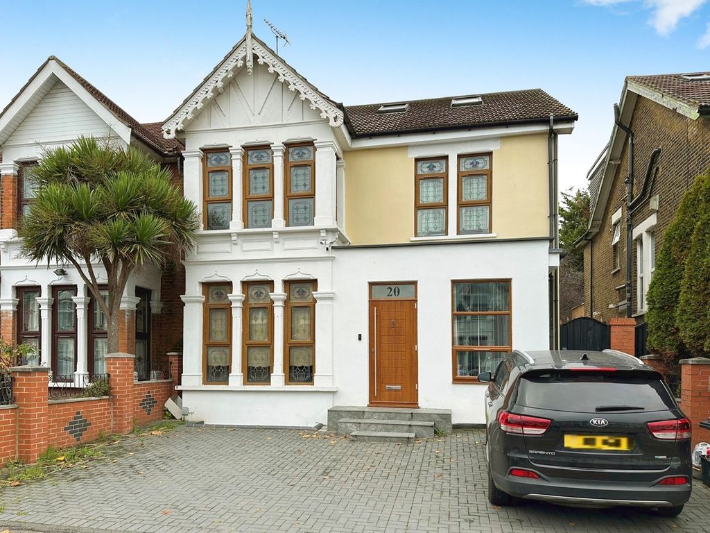 6 bed semidetached house for sale in Redcliffe Gardens, Ilford IG1, £