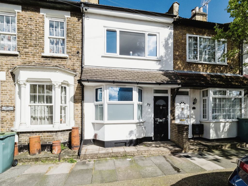 3 bed terraced house for sale in Tennyson Road, London E15, £550,000