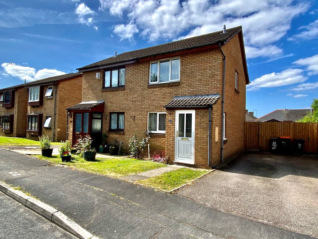 2 bed semidetached house for sale in Collingwood Avenue, Newport NP19