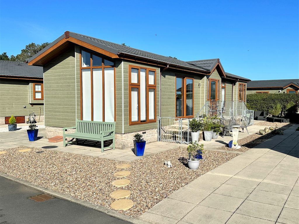 2 bed property for sale in Acresfield Park, Garstang Bypass Road