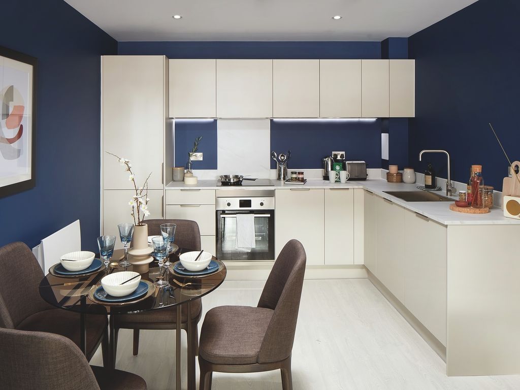 London Square Watford, St. Albans Road, Watford WD24  