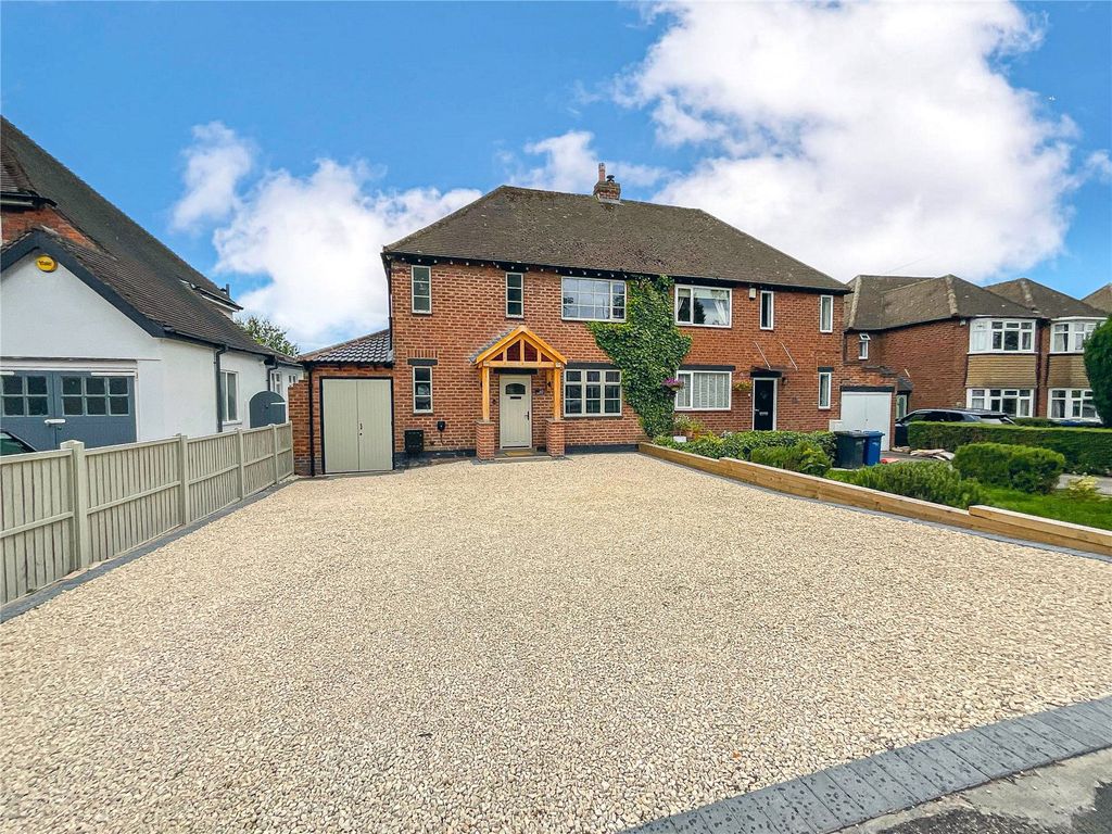 3 bed semidetached house for sale in Comberford Road, Tamworth