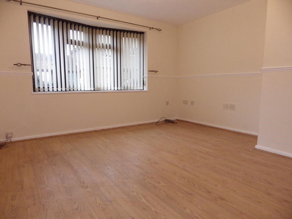 1 bed flat to rent in Star Lane, Cheriton CT19 Zoopla