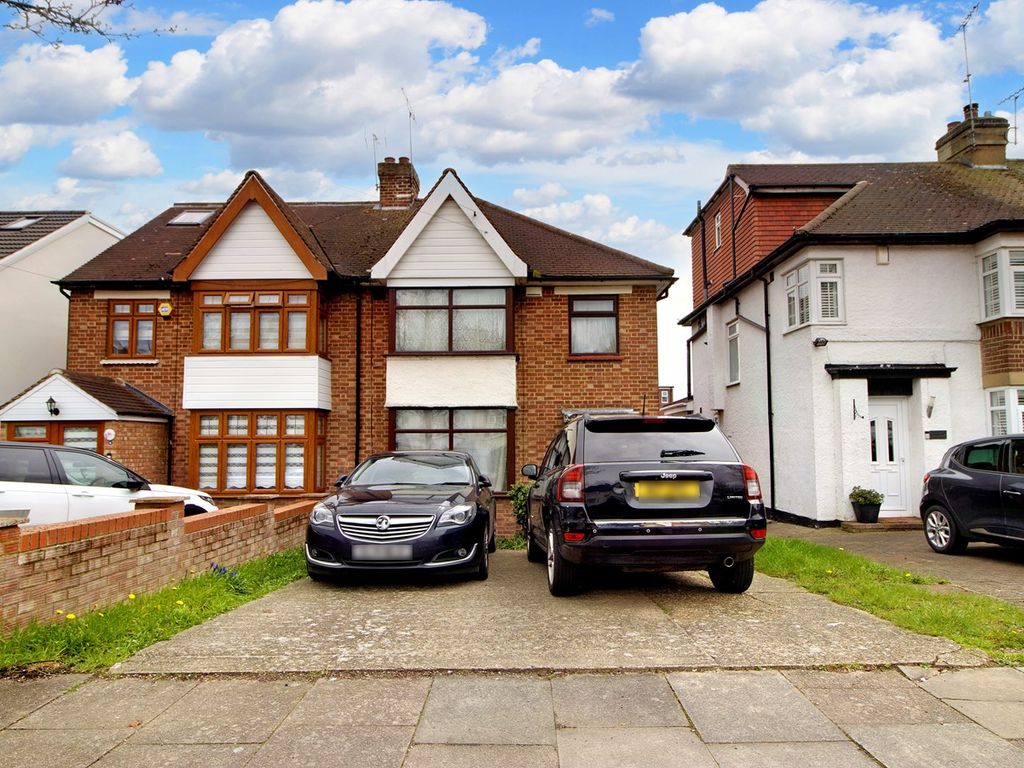 3 bed semidetached house for sale in Meadway, Enfield EN3 Zoopla