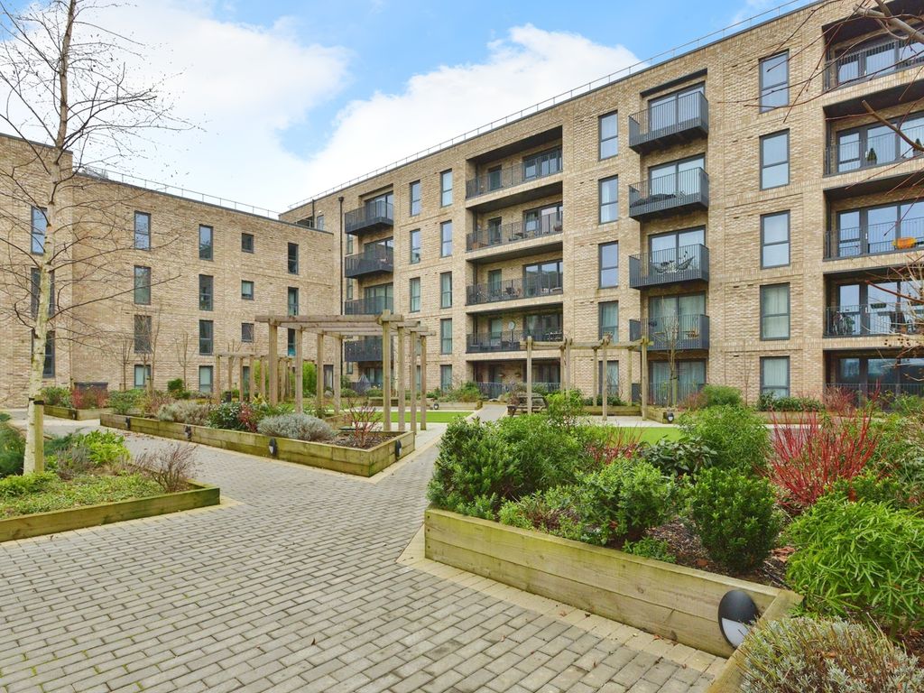 2 bed flat for sale in Canal Street, Campbell Park, Milton Keynes