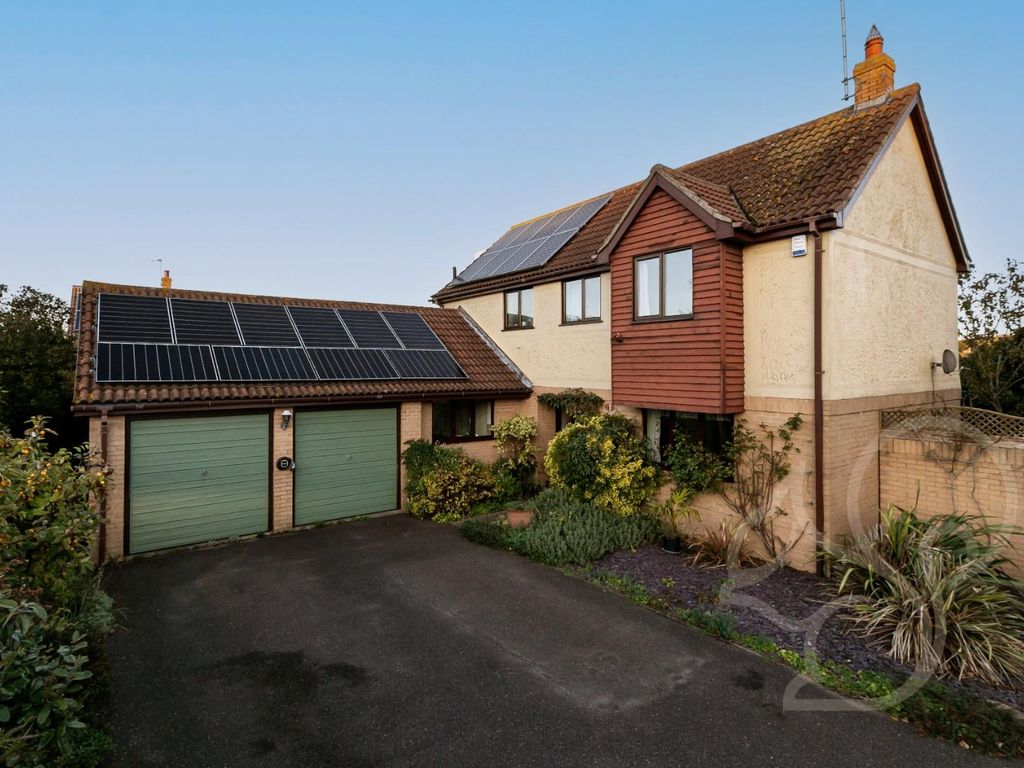 4 bed detached house for sale in Longridge, Colchester CO4, £450,000