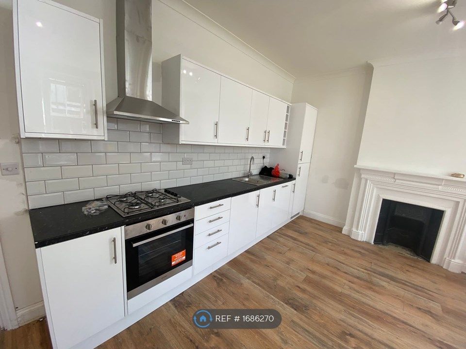 3 bed flat to rent in Green Lanes, London N4 Zoopla