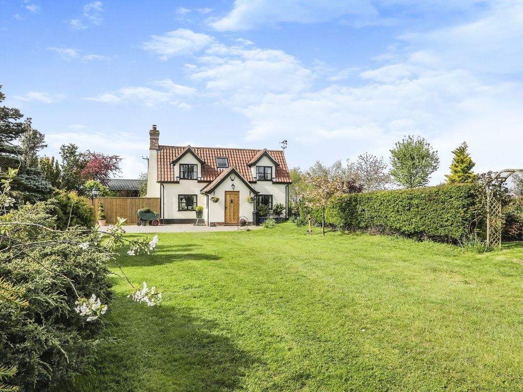 3 bed detached house for sale in Bedfield Road, Earl Soham, Woodbridge