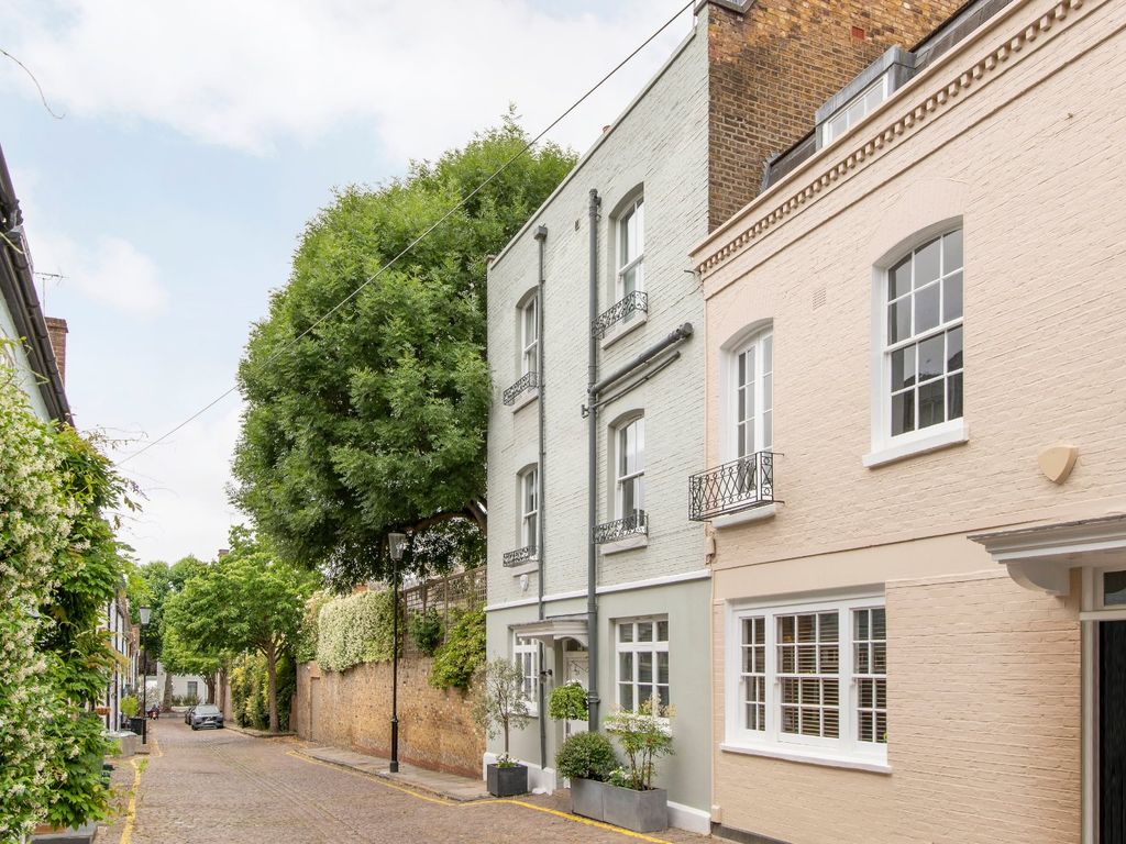 5 bed mews house for sale in Ladbroke Walk, Notting Hill, London W11, £