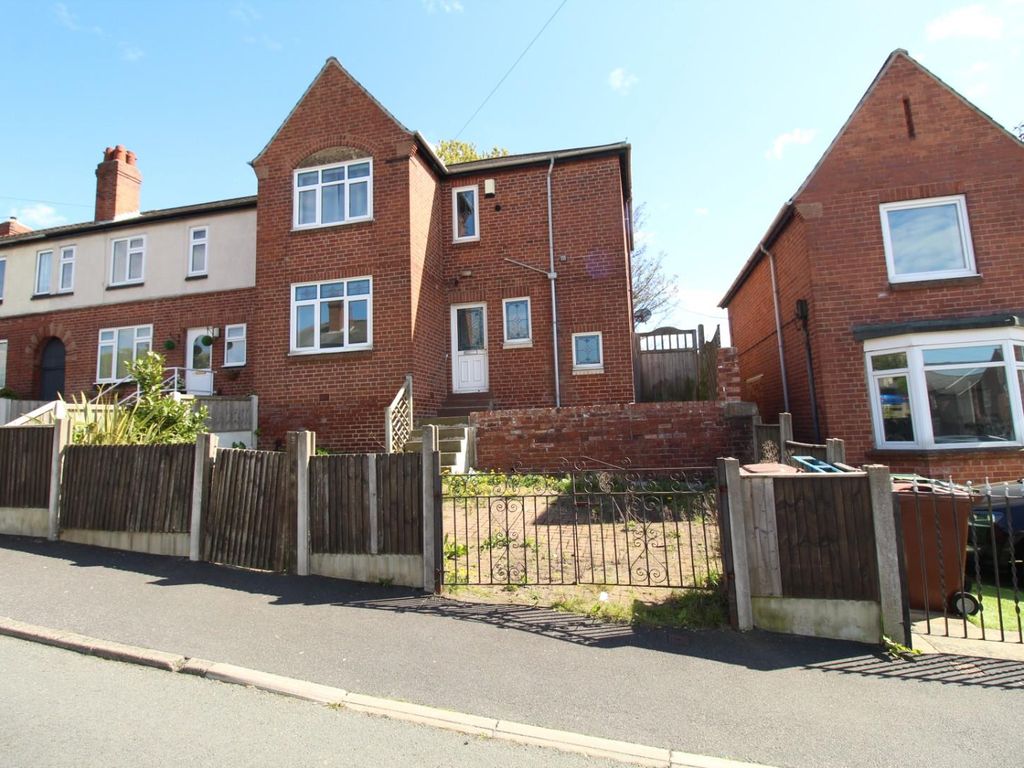 3 bed semidetached house to rent in Wellgate, Glasshoughton