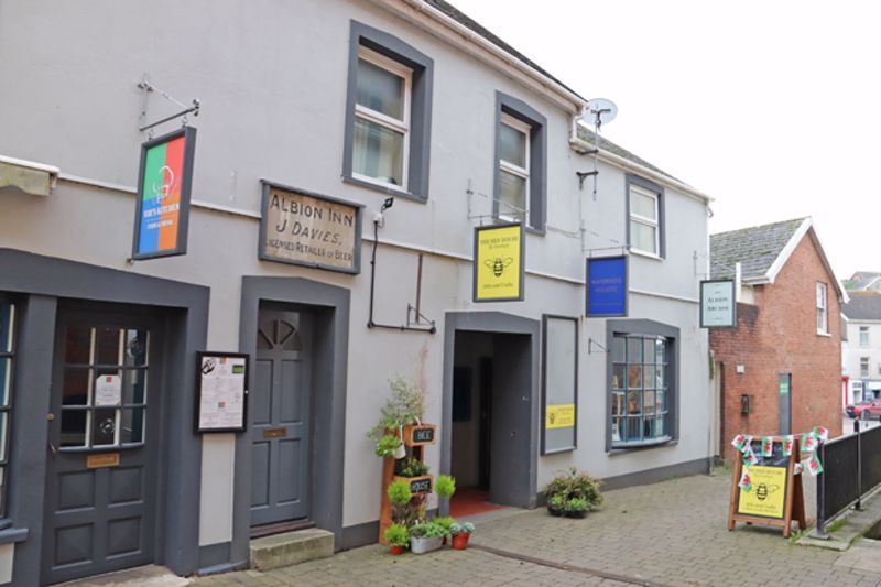 Retail premises to let in Albion Arcade, Mill Street, Carmarthen SA31, £4,500 pa Zoopla