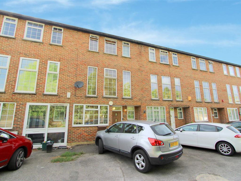 4 bed town house for sale in London Road, Cheam, Sutton SM3 Zoopla