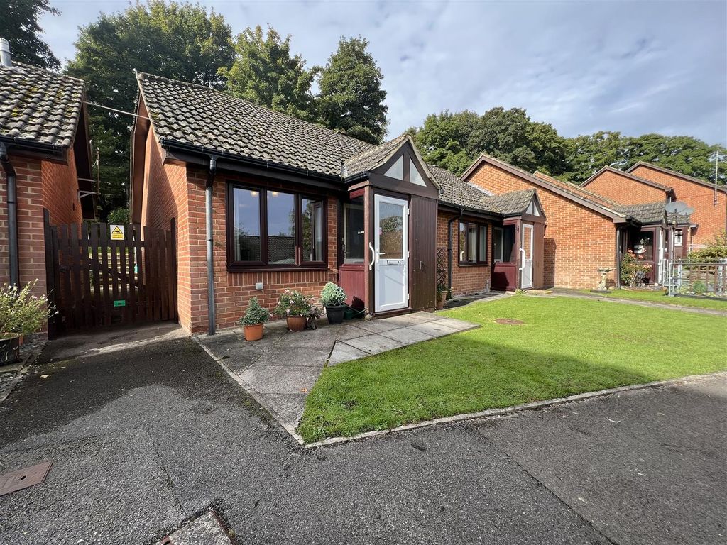 2 bed bungalow for sale in Flers Court, Warminster BA12, Warminster